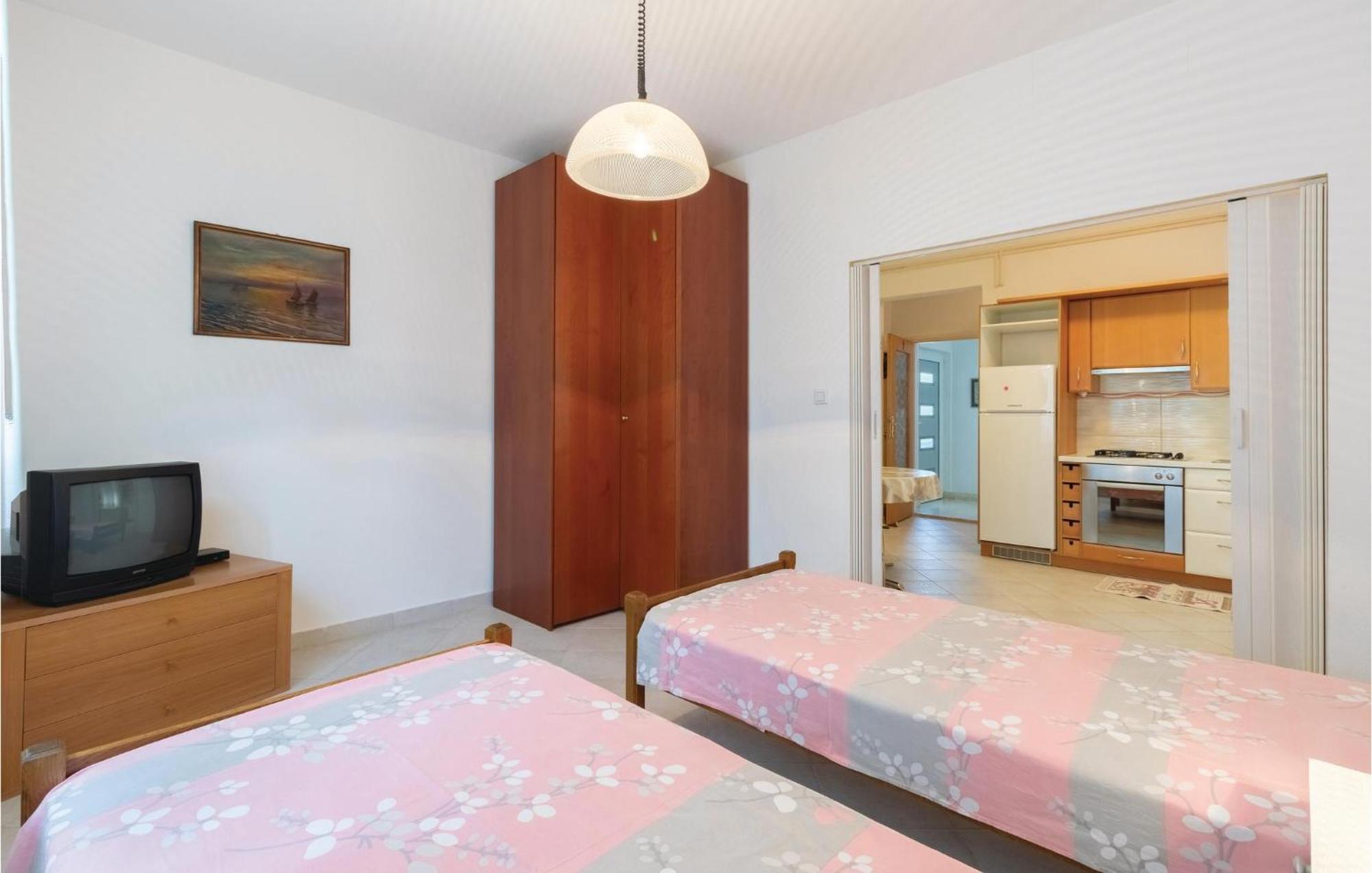 Nice Apartment In Zadar With Kitchen Dış mekan fotoğraf