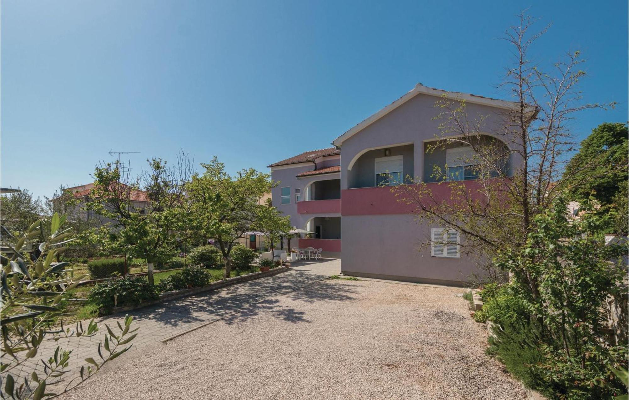 Nice Apartment In Zadar With Kitchen Dış mekan fotoğraf